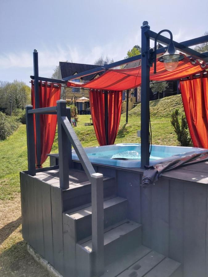 Bonbon Chambre D'Hotes Saint-Julien-de-Lampon Dış mekan fotoğraf